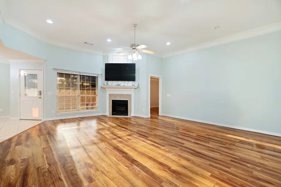 1725 Meadowview Drive, Reno, TX 75462 - #3
