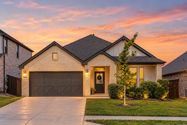 5532 Santa Elena Court, Fort Worth, TX 76126