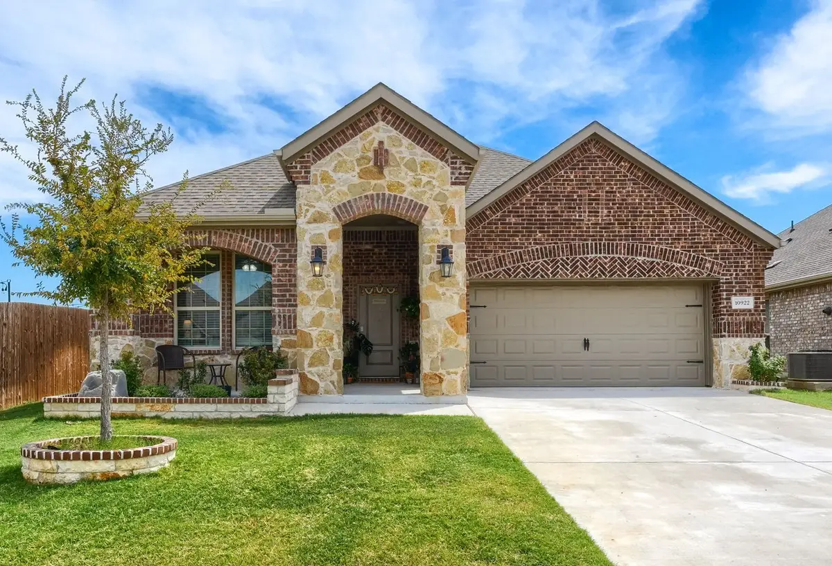 10922 Autry Ridge Lane, Aubrey, TX 76227 - #1