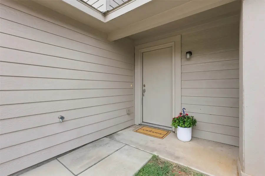 2805 W Washington Street, Denison, TX 75020 - #3