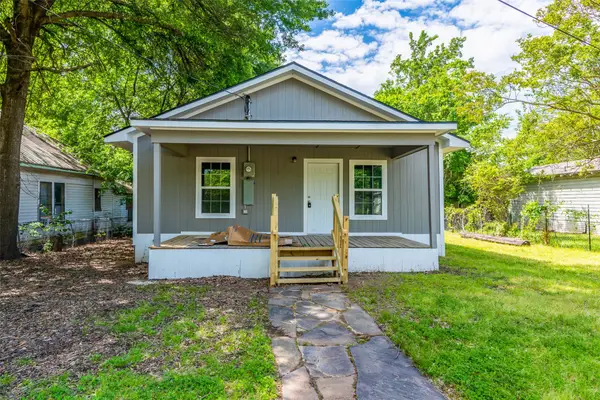 1457 W Austin Street, Paris, TX 75460