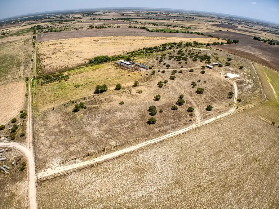 000 County Road 409, Hamilton, TX 76531 - #3
