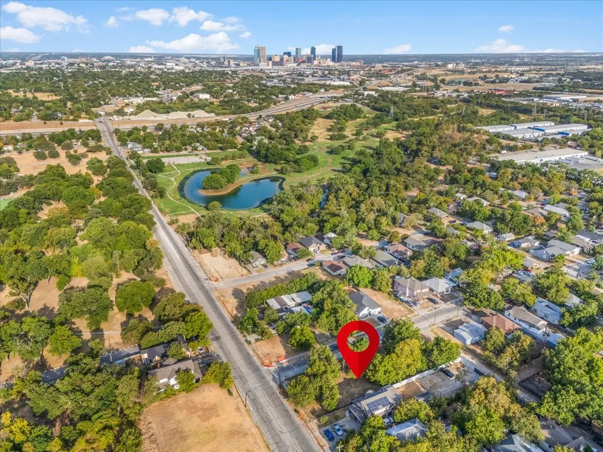 2501 E Vickery Boulevard, Fort Worth, TX 76105 - #1