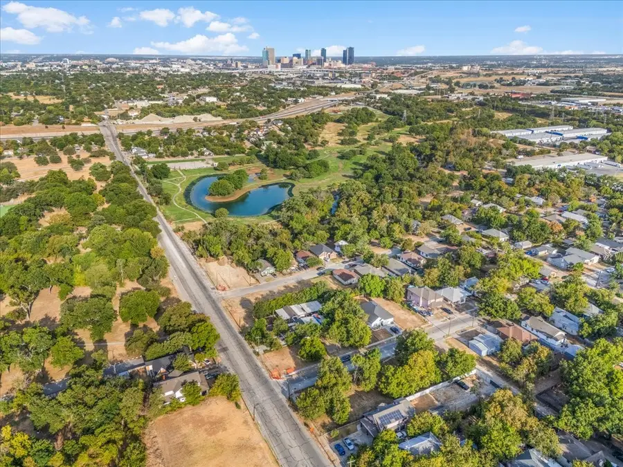 2501 E Vickery Boulevard, Fort Worth, TX 76105 - #3