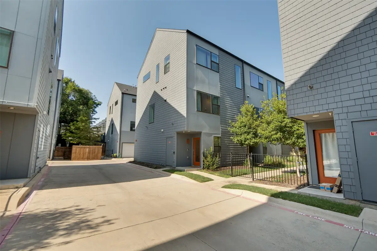 427 W 10th Street #601, Dallas, TX 75208 - #1
