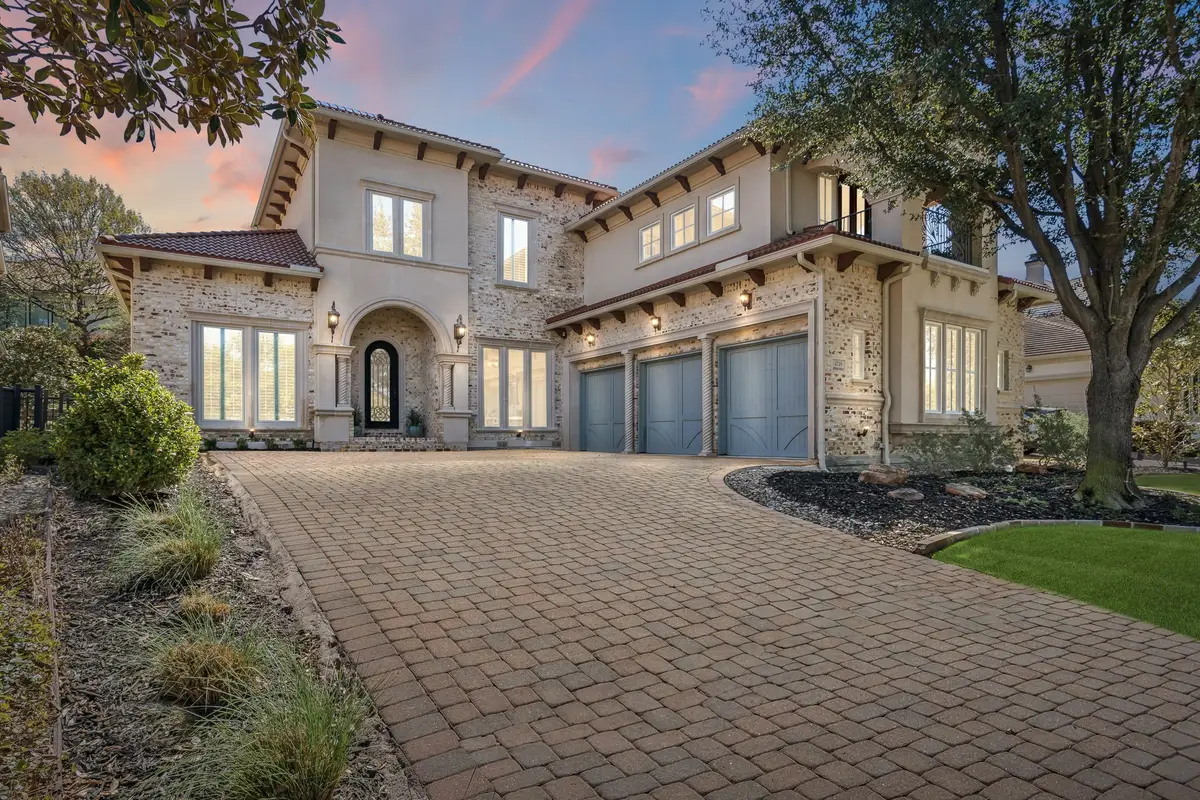 4739 Byron Circle, Irving, TX 75038 - #1