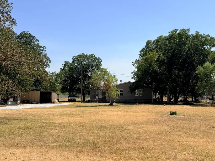 1100 Alford Street, Graham, TX 76450 - #2