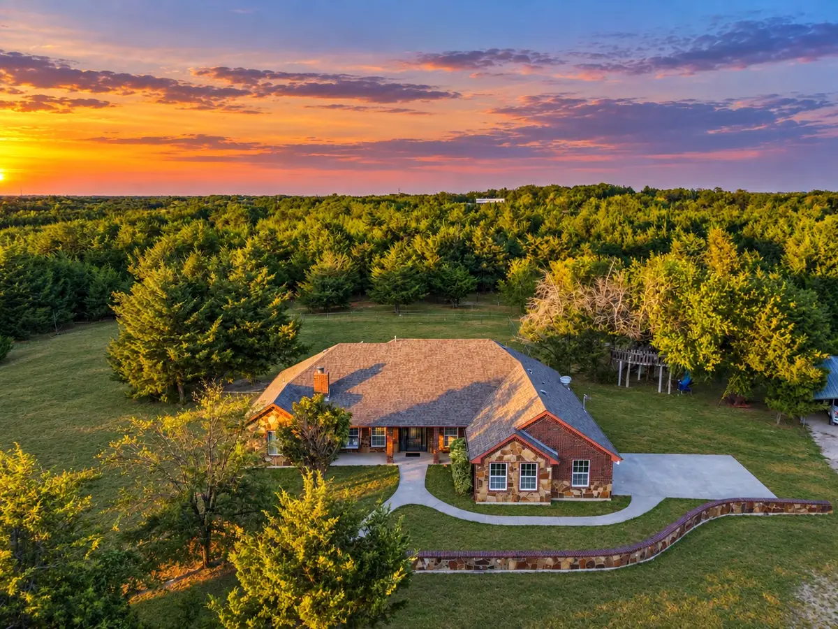 171 Chestnut Road, Whitewright, TX 75491 - #1
