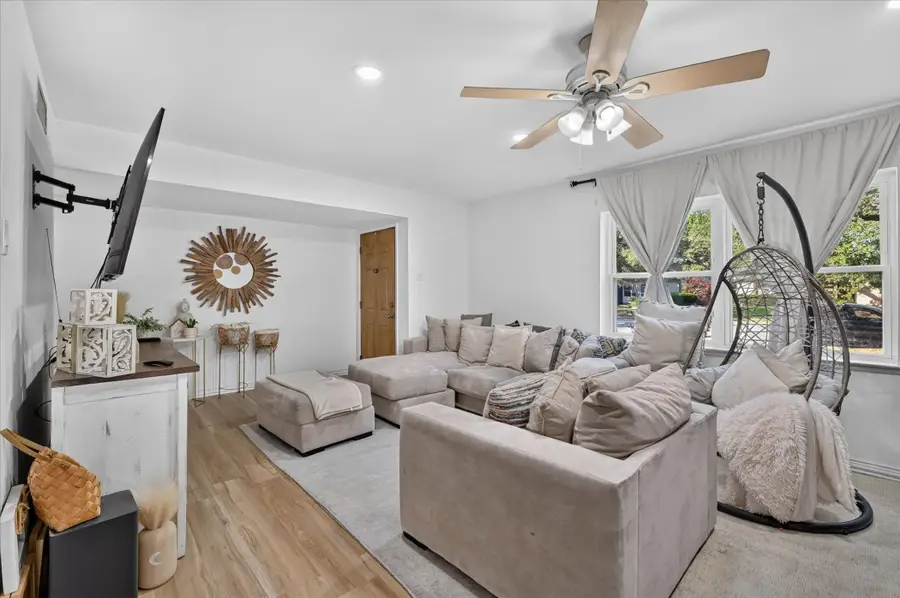 3125 Rainbow Drive, Grand Prairie, TX 75052 - #3