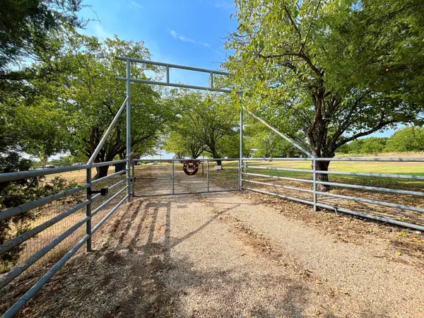 17559 Valley View, Forney, TX 75126