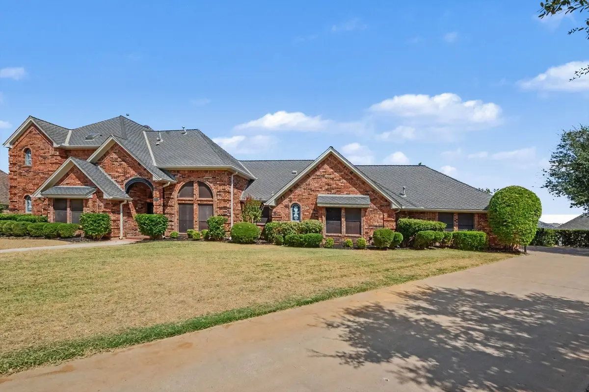 3503 Pembrooke Parkway S, Colleyville, TX 76034 - #1
