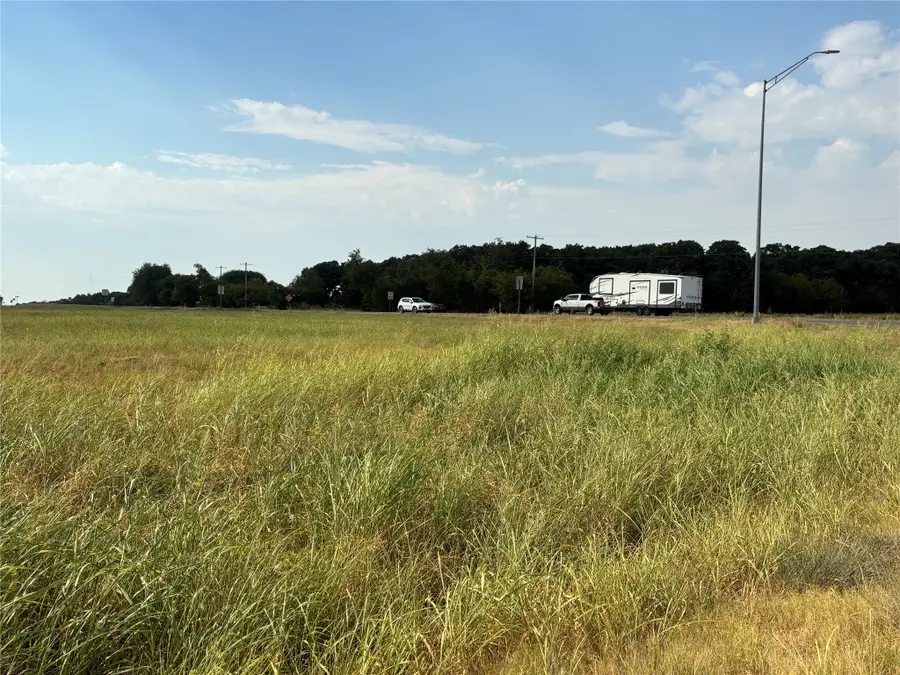 907 Us-82 Highway, Saint Jo, TX 76265 - #3