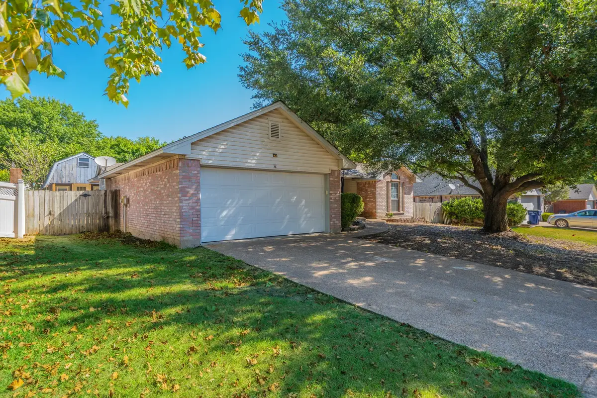 32 Atlantic Avenue, Midlothian, TX 76065 - #1