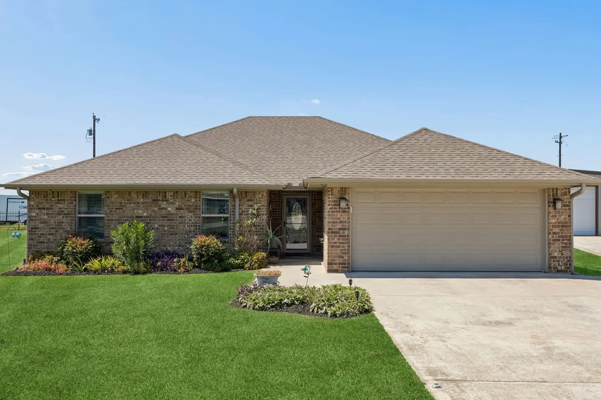 206 King George Way, Ponder, TX 76259 - #1