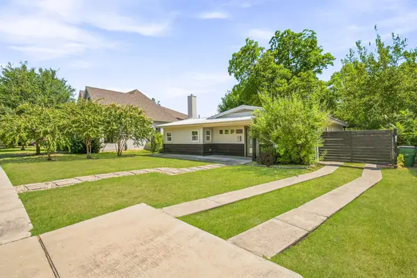 5881 Tracyne Drive, Westworth Village, TX 76114