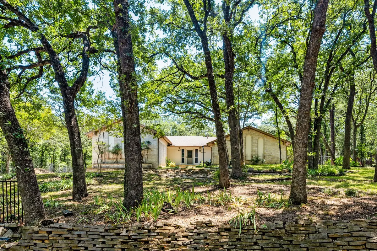 3014 Idlecreek Drive, Dalworthington Gardens, TX 76016 - #1