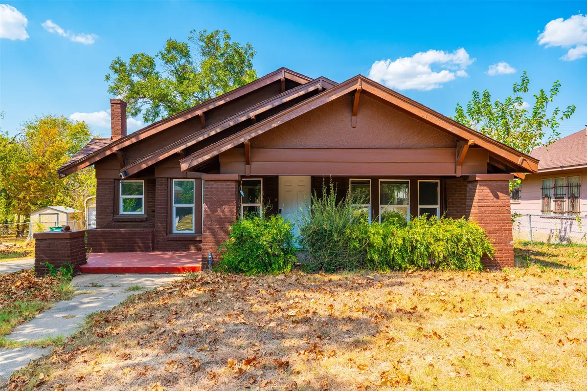 817 Marion Avenue, Fort Worth, TX 76104 - #1
