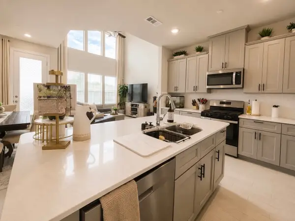 585 Hutchinson Lane, Lewisville, TX 75077
