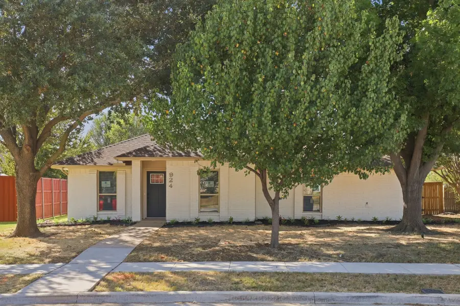 924 Edgefield Trail, Flower Mound, TX 75028 - #3