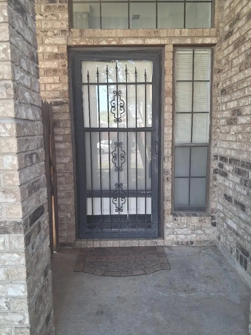 6932 Cheswick Drive, North Richland Hills, TX 76182 - #2