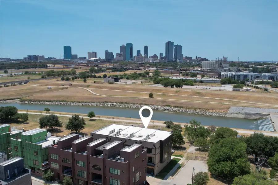 404 Vista Buena Trail, Fort Worth, TX 76111 - #2