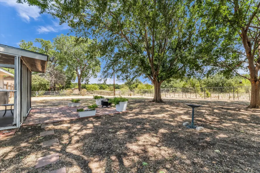 261 Oakview Circle, Waco, TX 76705 - #2