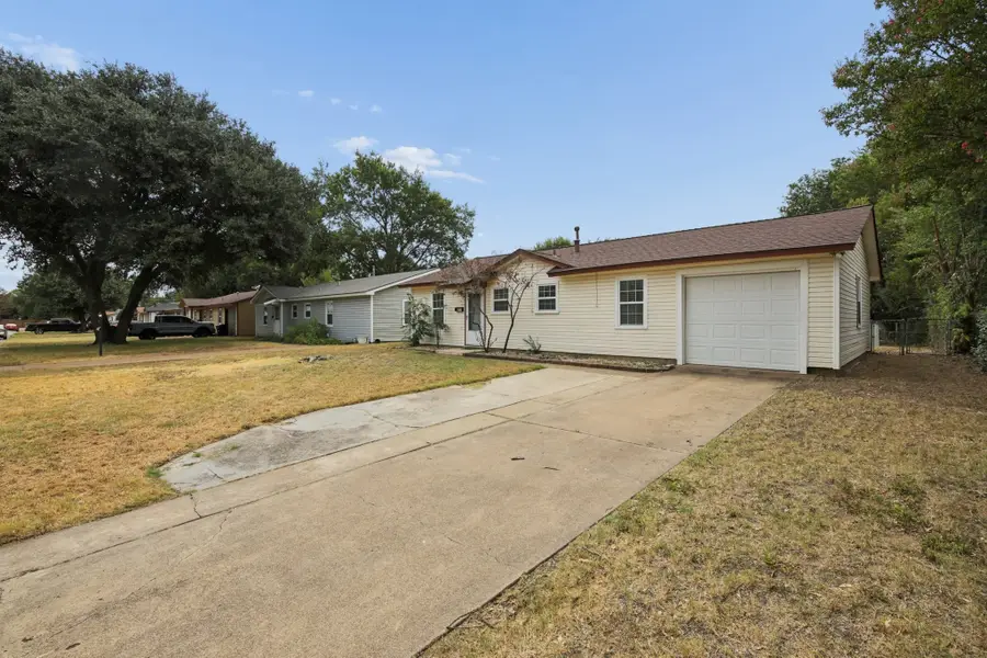 117 Tarrant Drive, Euless, TX 76039 - #3