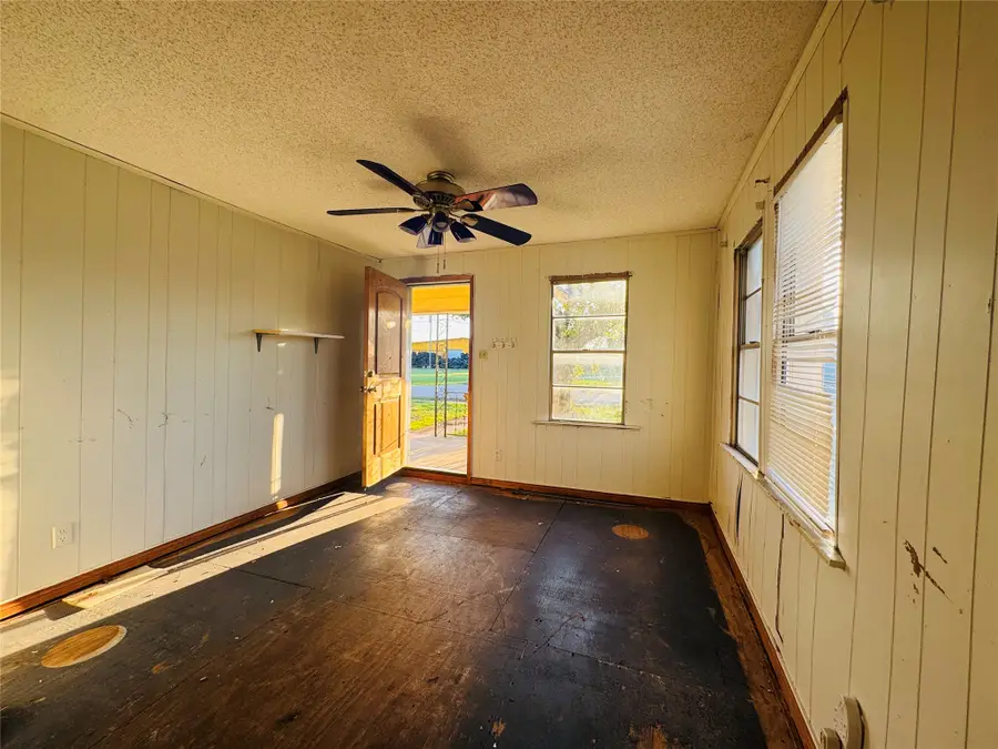 208 S Church Street, Elm Mott, TX 76640 - #3