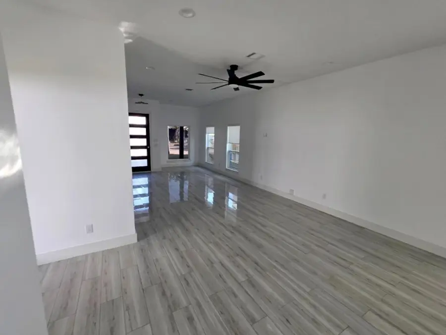 2623 Pennsylvania Avenue, Dallas, TX 75215 - #3