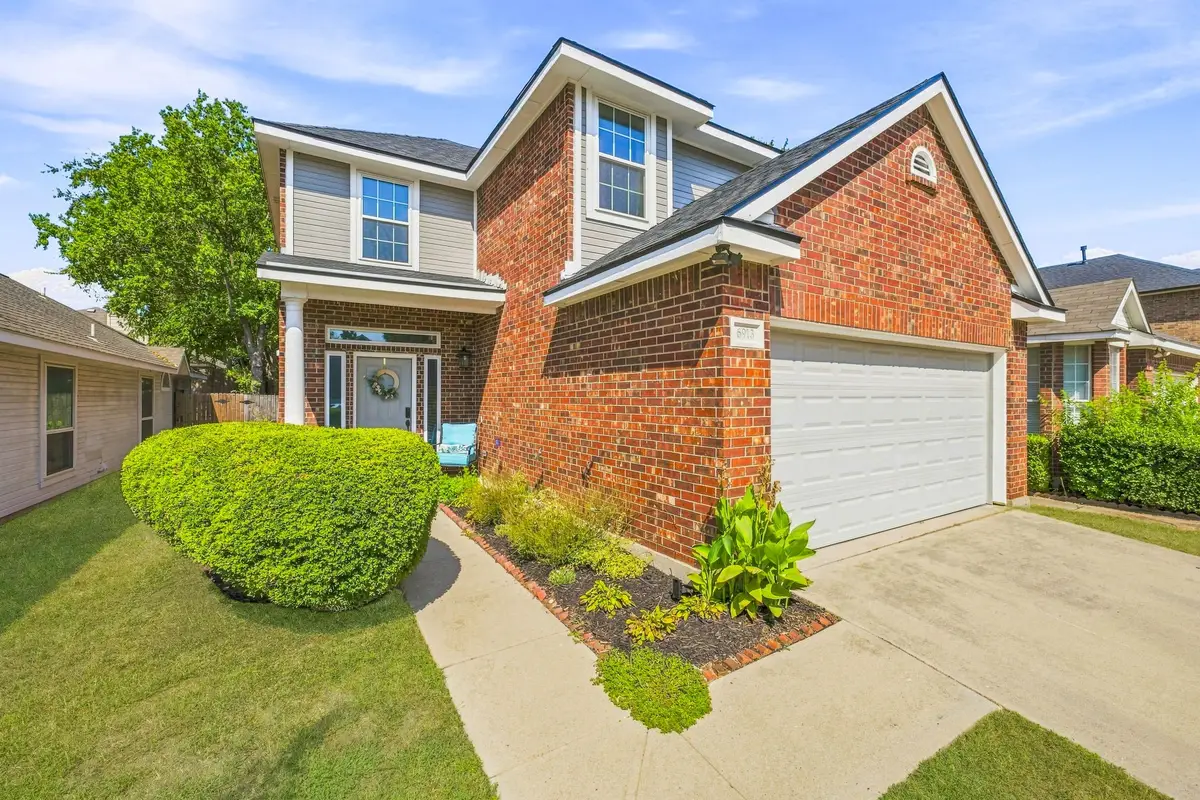 6913 Chaco Trail, Fort Worth, TX 76137 - #1