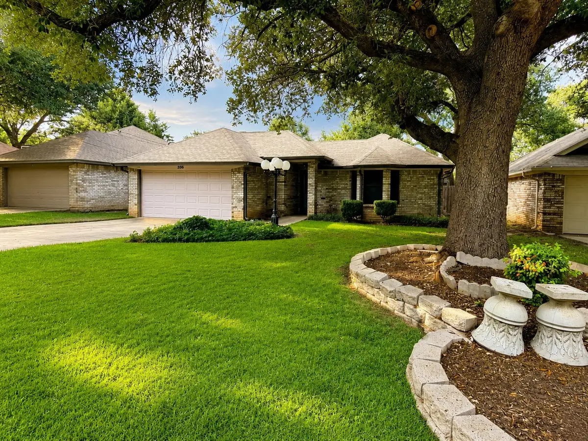 206 Pecan Drive, Westworth Village, TX 76114 - #1