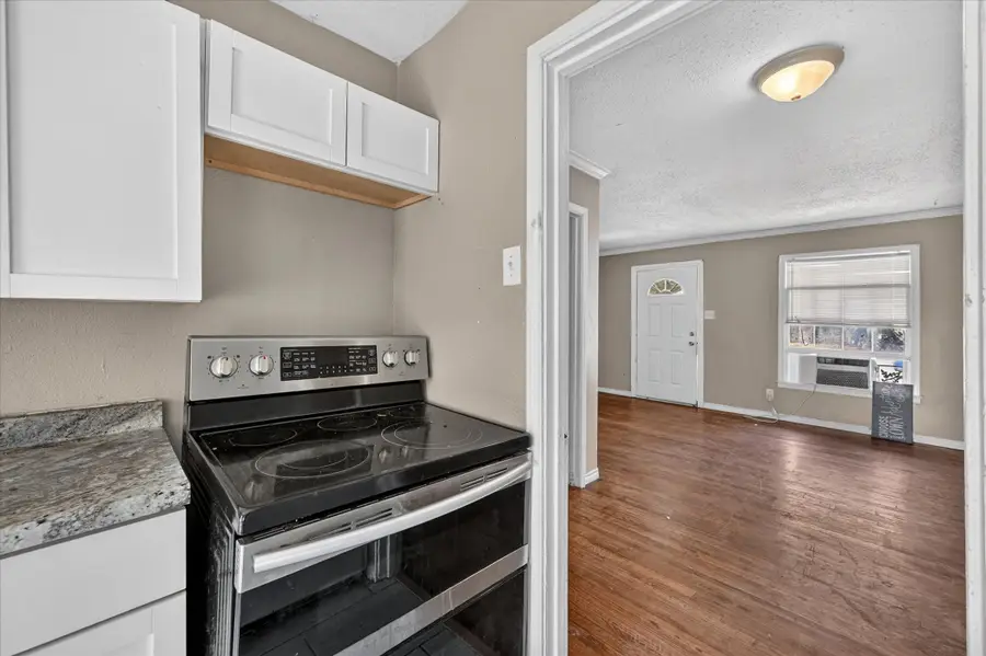 3933 Winfield Avenue, Fort Worth, TX 76109 - #3