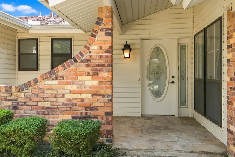 820 E Windsor Drive, Denton, TX 76209 - #3