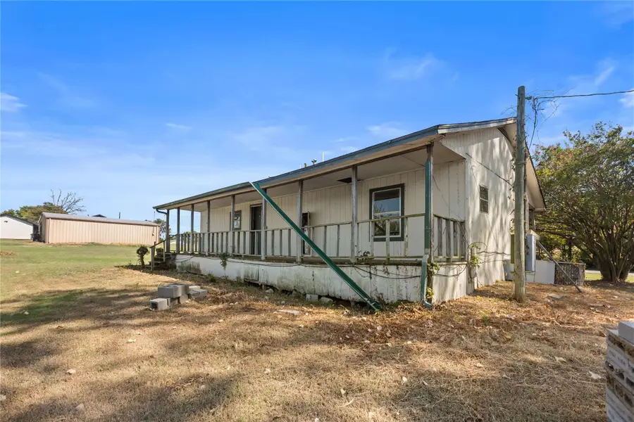 1901 E Texas Street, Denison, TX 75021 - #3