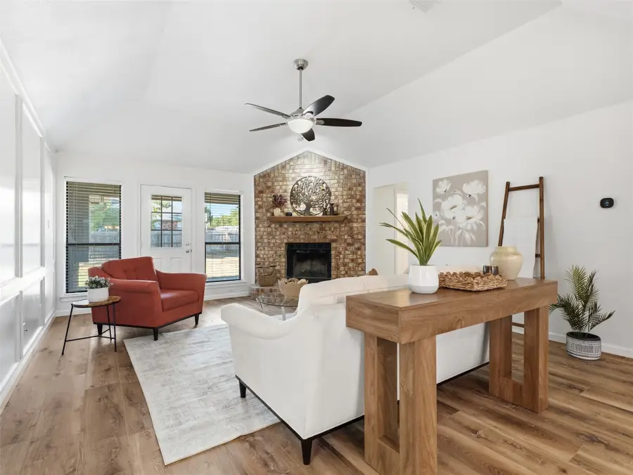 7525 Sean Drive, North Richland Hills, TX 76182 - #2