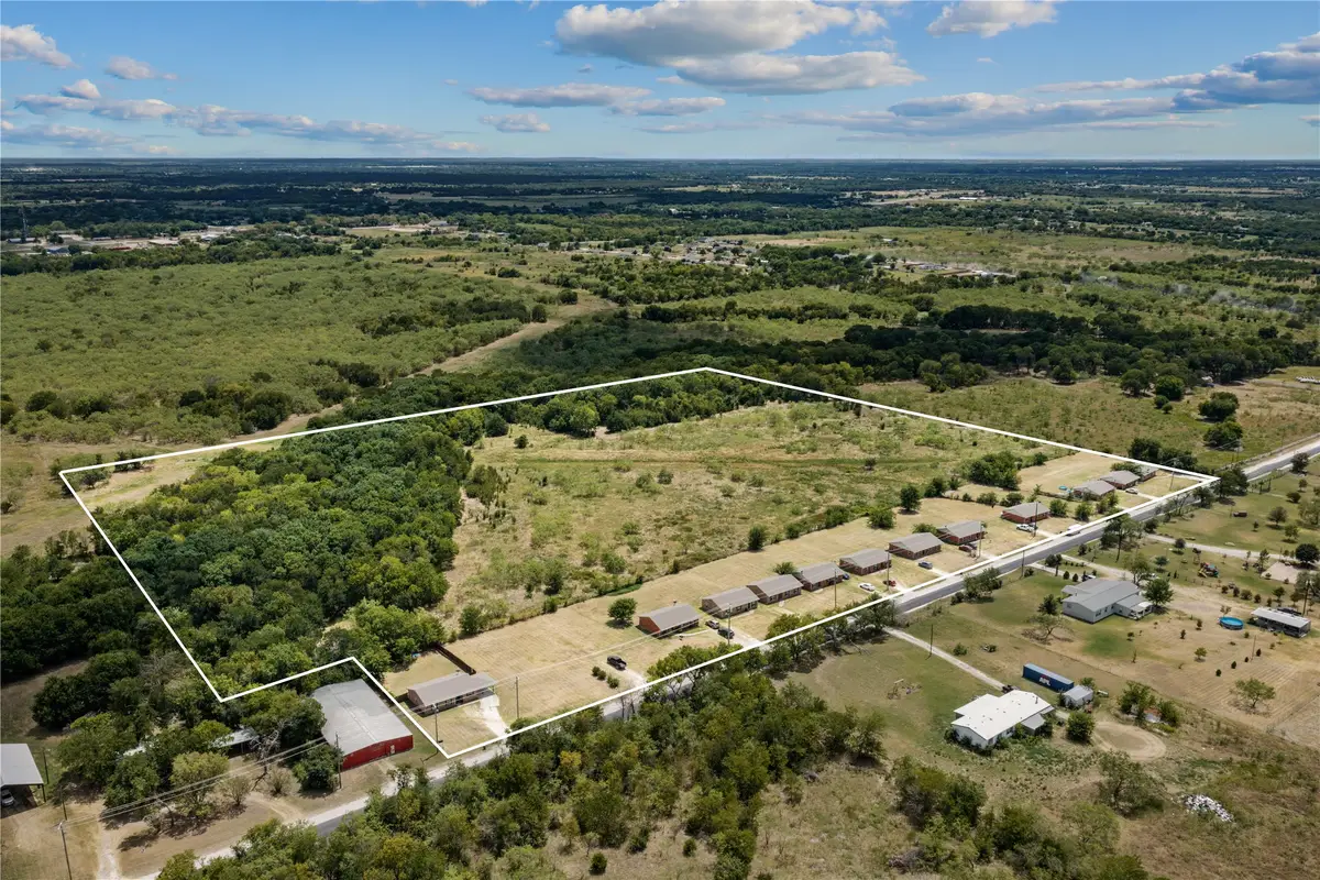3201-3227 NW Cr 2004, Corsicana, TX 75110 - #1