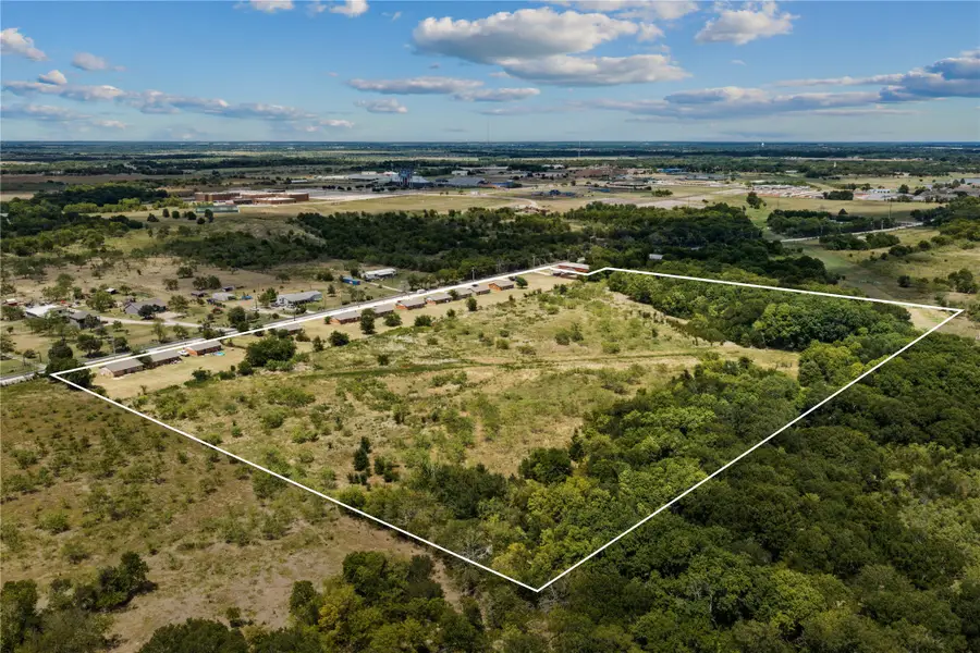 3201-3227 NW Cr 2004, Corsicana, TX 75110 - #2