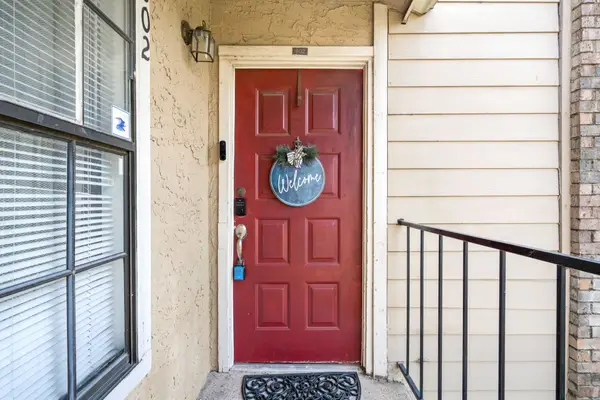 4748 Old Bent Tree Lane #802, Dallas, TX 75287