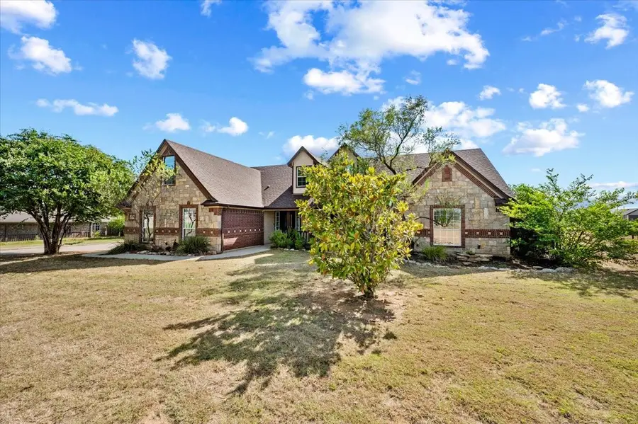 104 Caballos Lane, Springtown, TX 76082 - #2