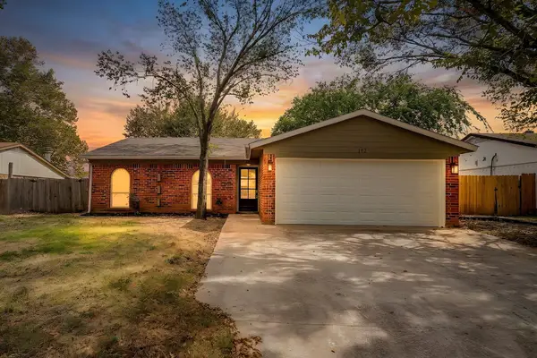 112 Lorie Street, Alvarado, TX 76009