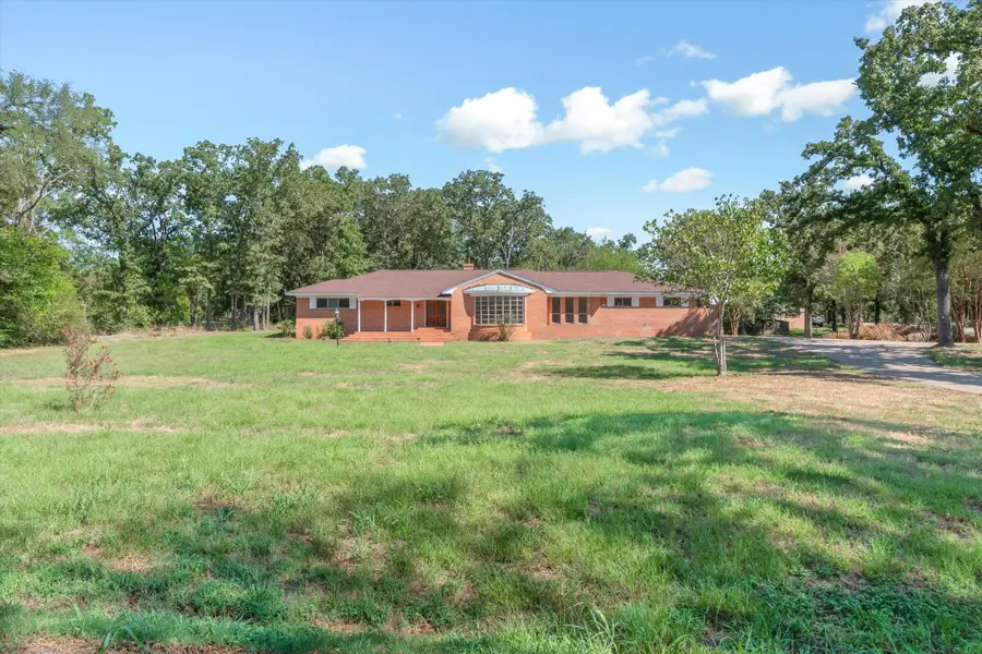 609 E Dewey Street, Malakoff, TX 75148 - #2