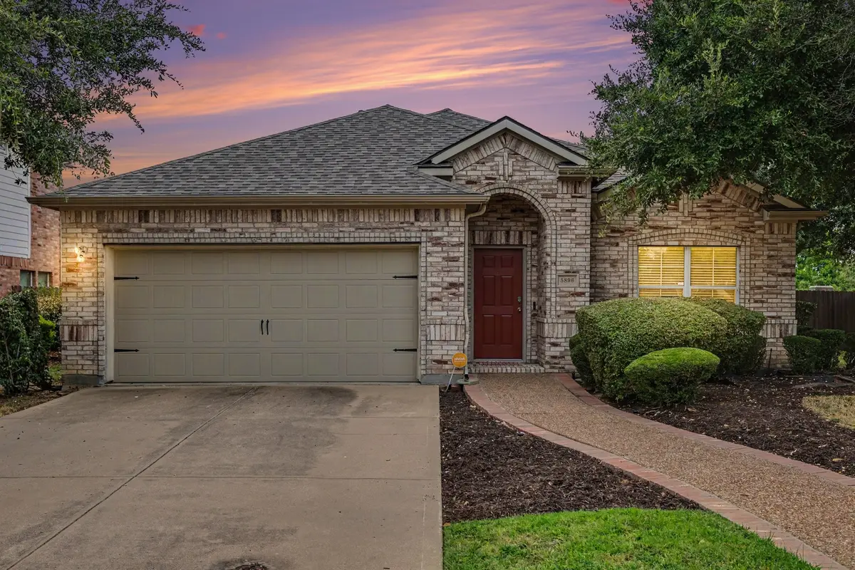 5896 Vista Heights Lane, Grand Prairie, TX 75052 - #1