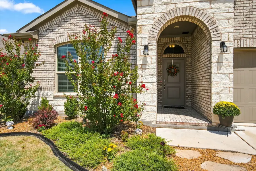 1129 Blackhorse Trail, Justin Roanoke, TX 76247 - #3