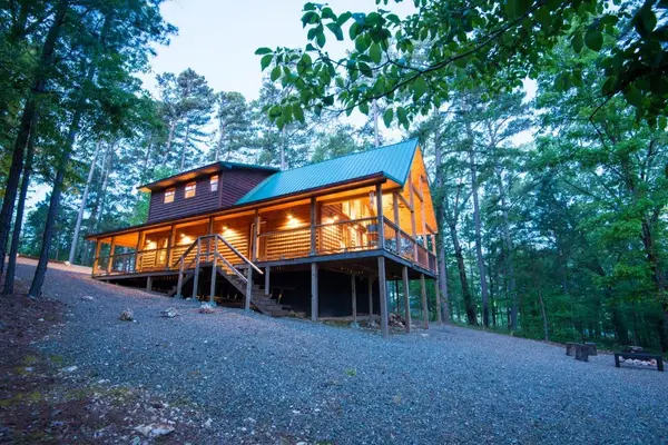 83 Rock Hill Circle, Broken Bow, OK 76180