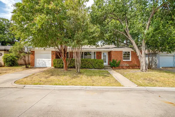 5736 Tracyne Drive, Westworth Village, TX 76114