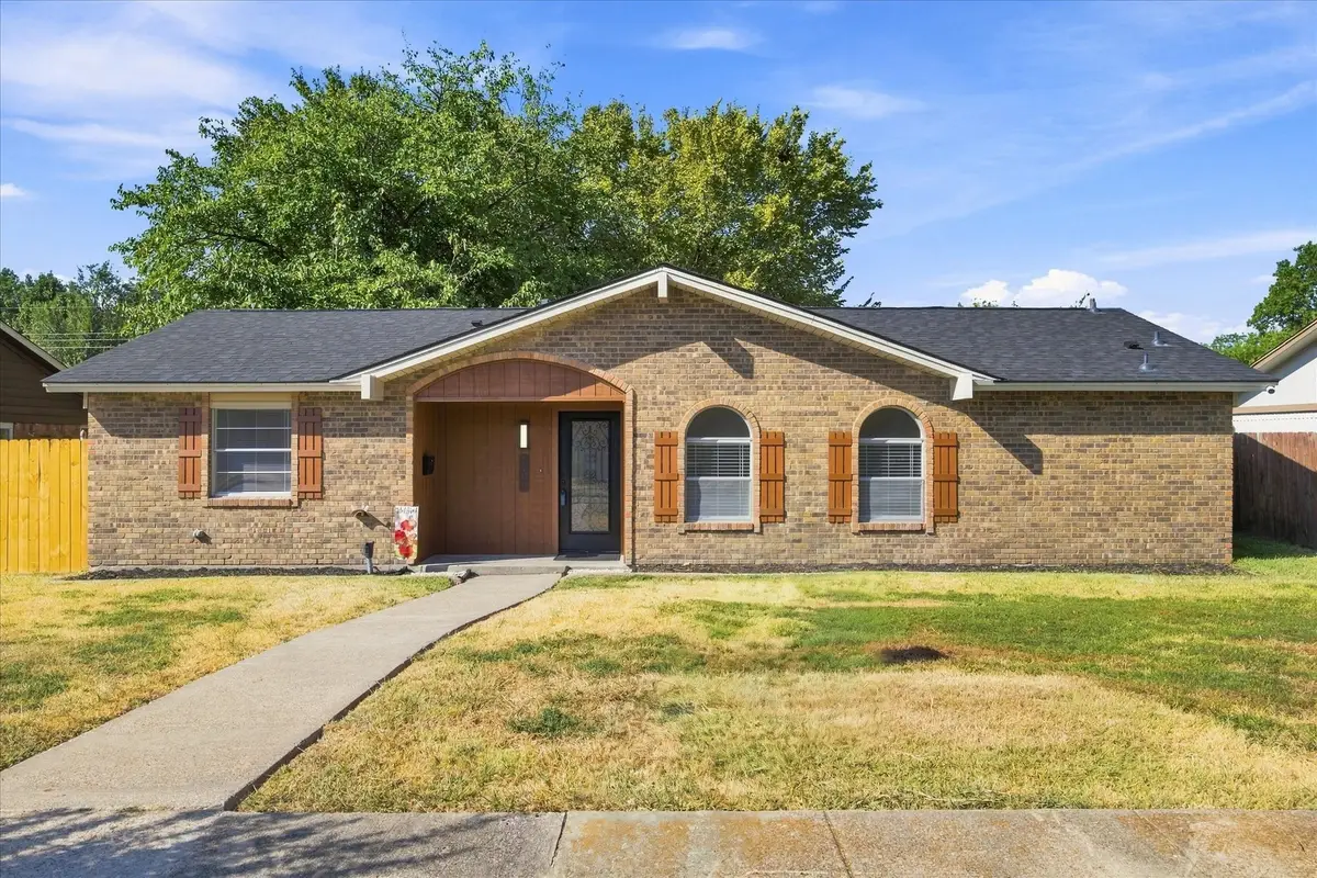 4811 Stallcup Drive, Mesquite, TX 75150 - #1