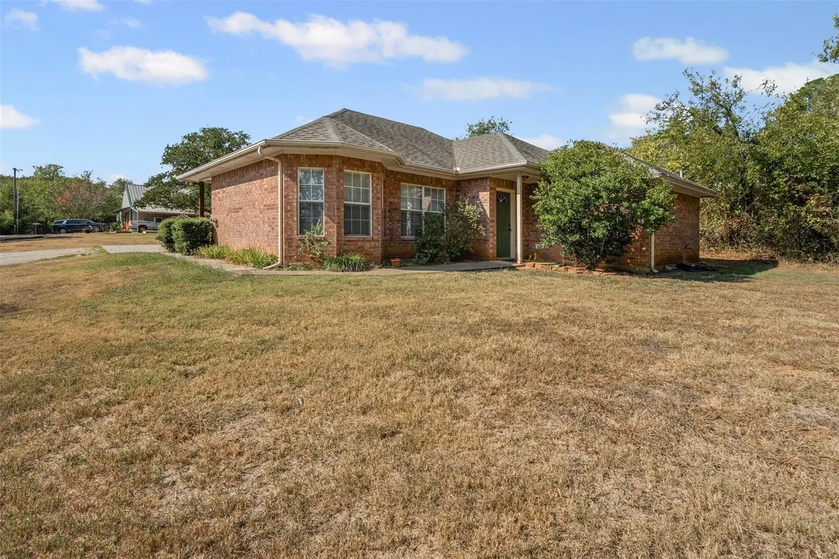 904 E 3rd B Street, Weatherford, TX 76086 - #1