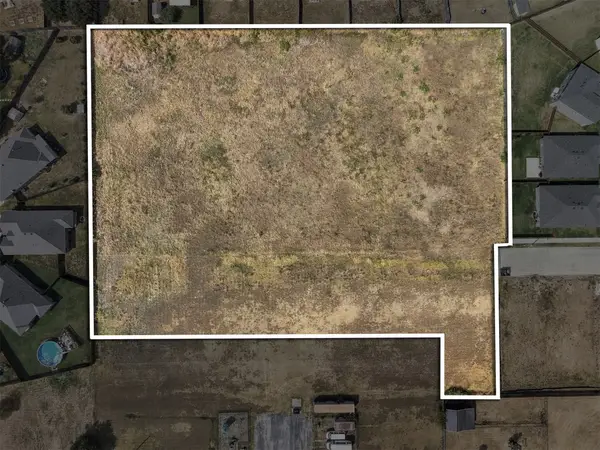 1301 Mcpherson Road, Fort Worth, TX 76140