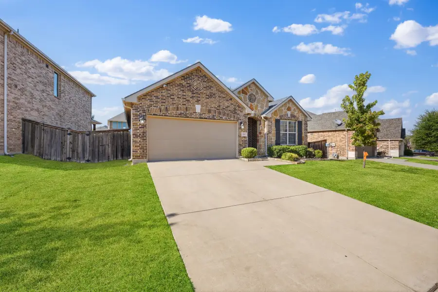 916 Llano Falls Drive, McKinney, TX 75071 - #2