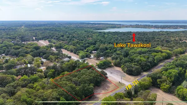 210 Vz County Road 3825, Wills Point, TX 75169
